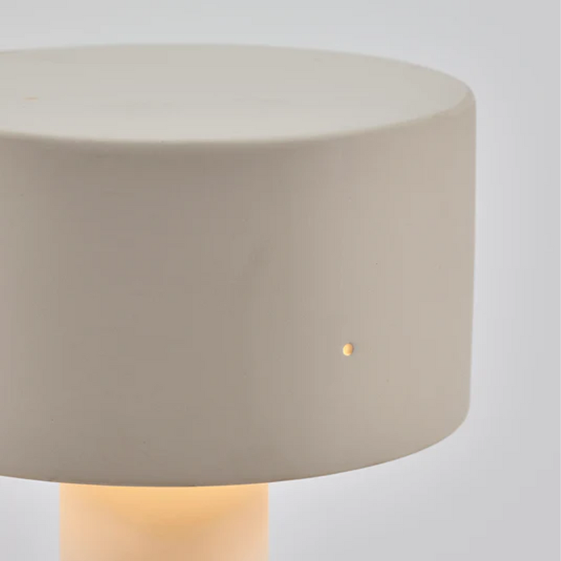 Clara 02 Table Lamp