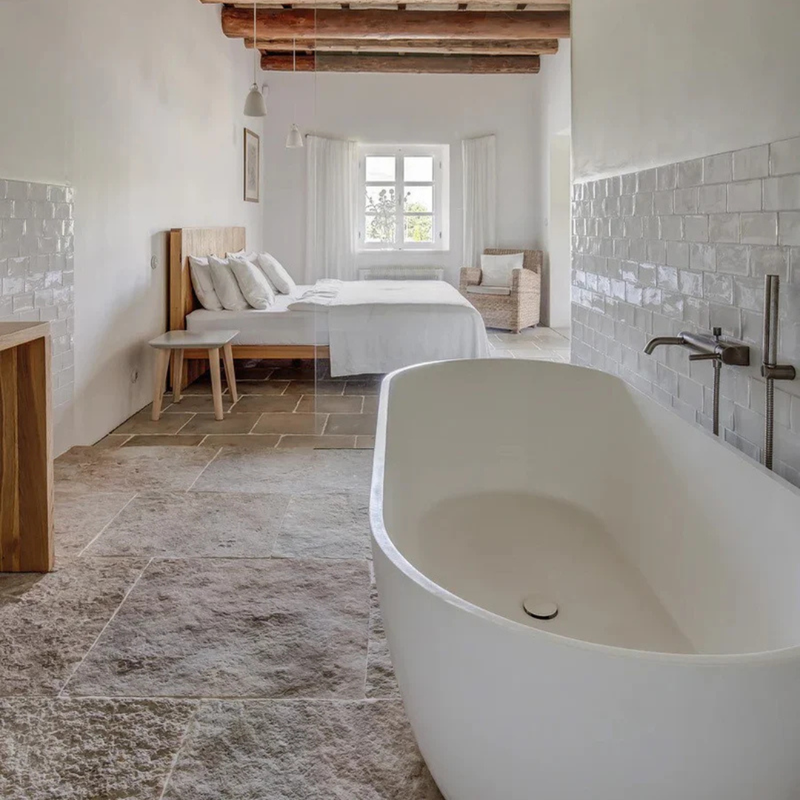 A Warm Welcome: Quiet luxury hotels & resorts