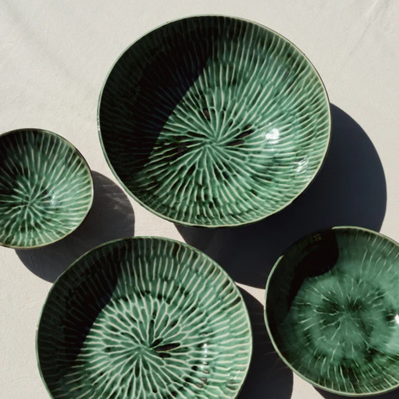 Verde Lanza Salad Bowl by Serax - Pascale Naessens