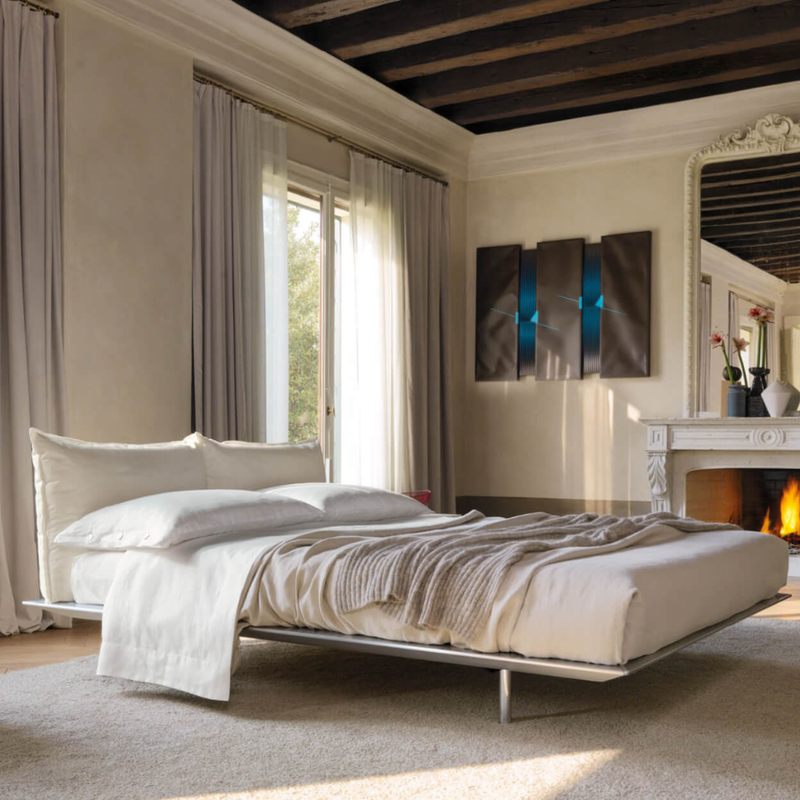 Platz Bed by Desiree