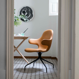 Catch Chair w. Star Base