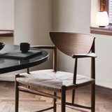 Drawn Dining Chair w. Armrest by &Tradition