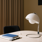 מנורת שולחן Flowerpot VP4