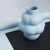 Balloon Vase 04 by Louise Roe