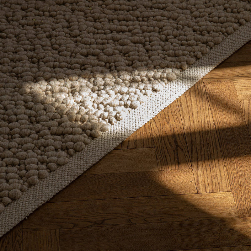 Gravel Rug - Ivory by Audo