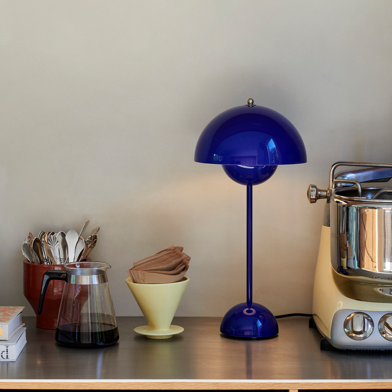 Flowerpot Table Lamp - VP3 by &Tradition - Verner Panton